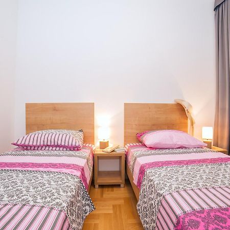 Peace 2 Apartments With Parking Budva Zimmer foto