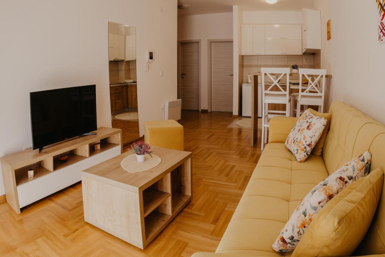 Peace 2 Apartments With Parking Budva Exterior foto