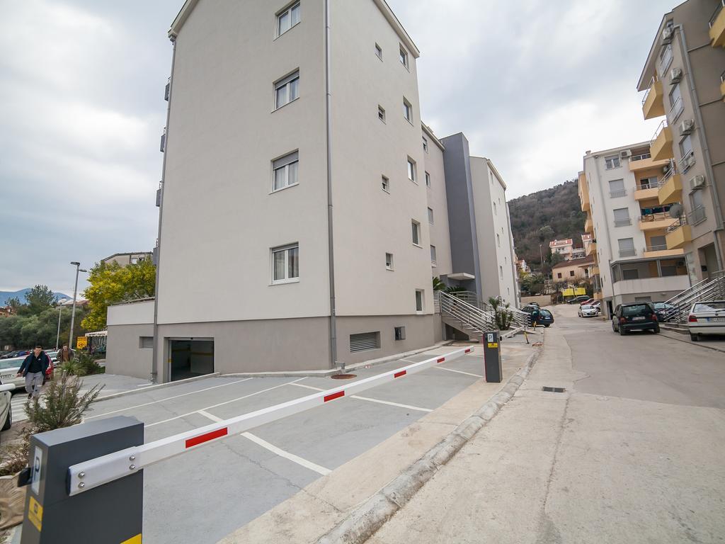 Peace 2 Apartments With Parking Budva Exterior foto